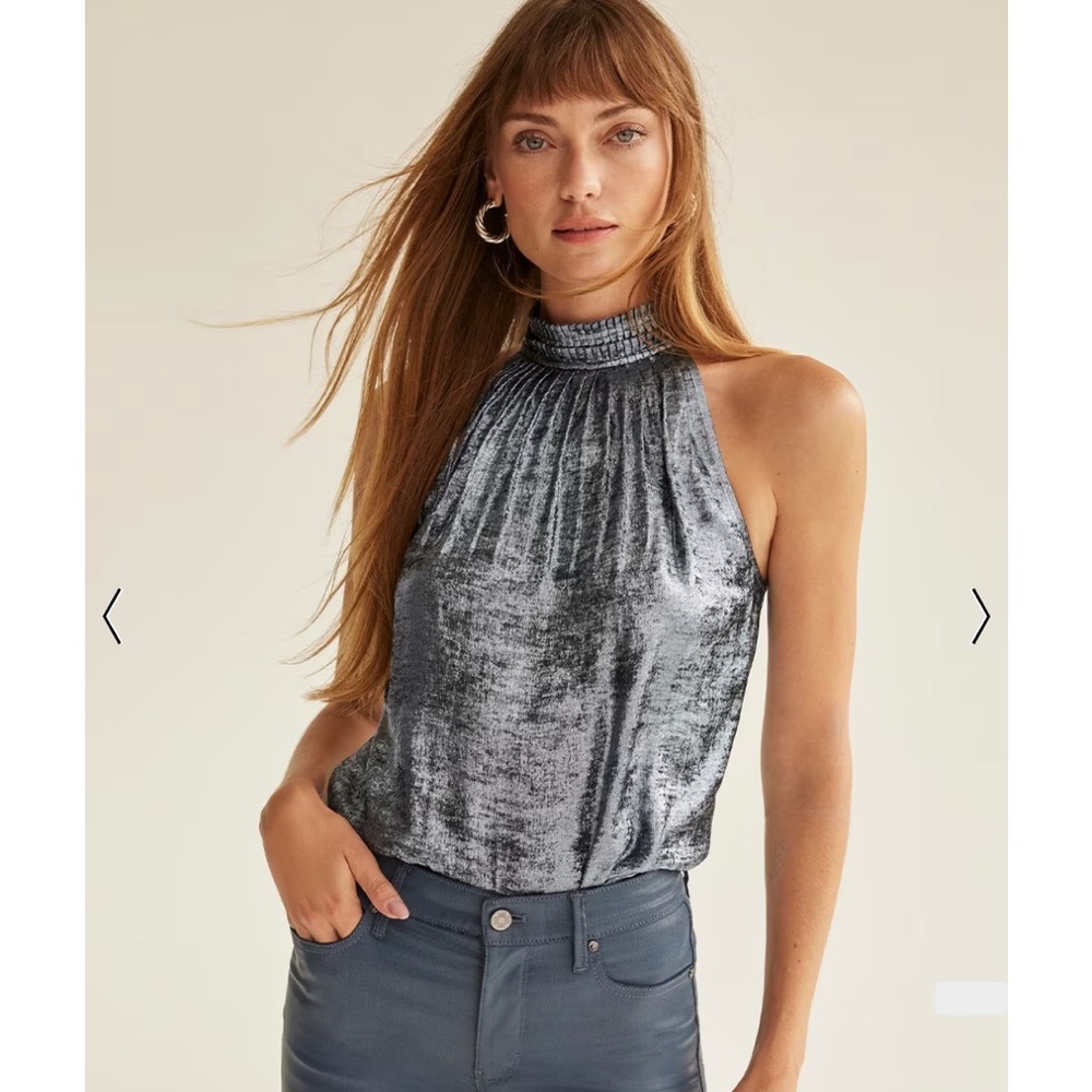 NWT WHBM Shimmery Holiday Top in Silver Blue Size 0